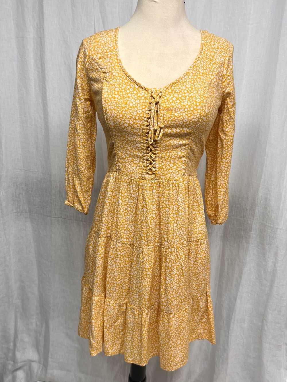 Hollister Mustard Floral Mini Dress Lace Up Tiered Long Sleeve Size S